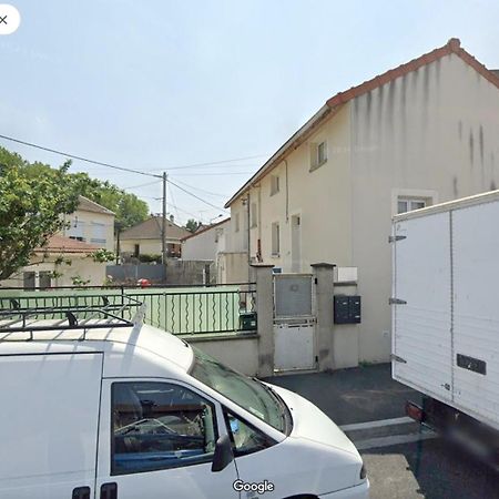 Superbe Appartement Avec Parking Gratuit Sur Place Saint-Denis  Bagian luar foto